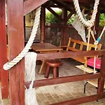 Wega - Goscinne, Domki, Plac Zabaw, Basen, Parking, Grill Sianozety