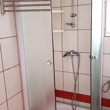 Wega - Goscinne, Domki, Plac Zabaw, Basen, Parking, Grill 3*