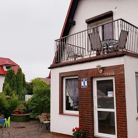 Гостевой дом Wega - Goscinne, Domki, Plac Zabaw, Basen, Parking, Grill 3*