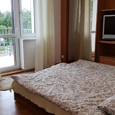 Wega - Goscinne, Domki, Plac Zabaw, Basen, Parking, Grill 招待所