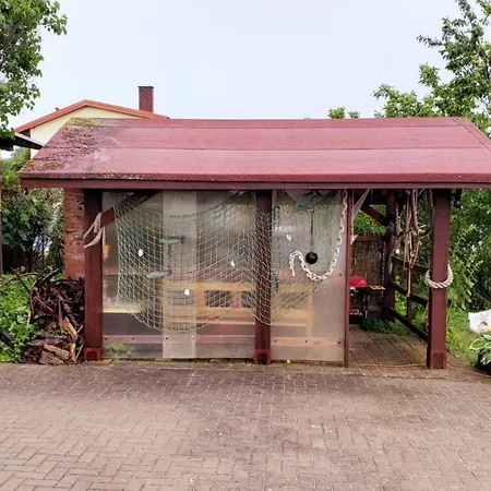 Wega - Goscinne, Domki, Plac Zabaw, Basen, Parking, Grill 招待所 辛安诺泽蒂