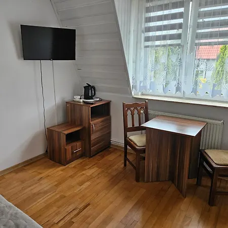 Wega - Goscinne, Domki, Plac Zabaw, Basen, Parking, Grill Гостевой дом 3*