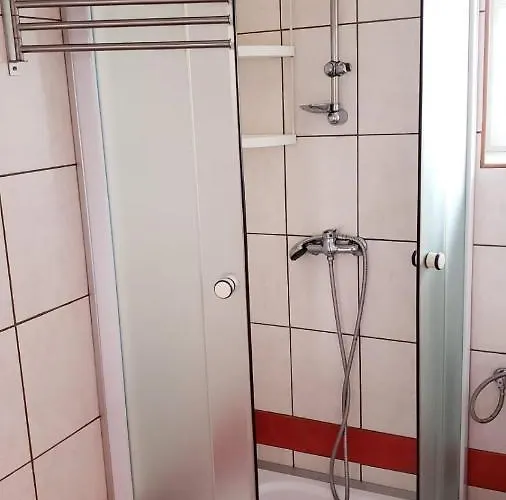 Wega - Goscinne, Domki, Plac Zabaw, Basen, Parking, Grill 3*