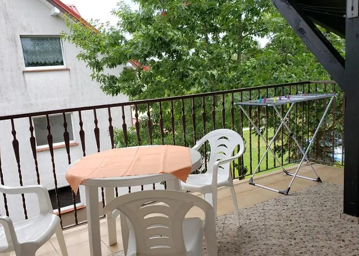 Konukevi Wega - Goscinne, Domki, Plac Zabaw, Basen, Parking, Grill