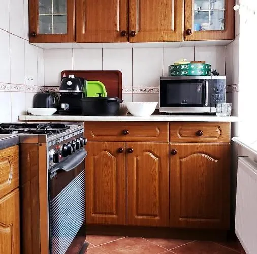 Wega - Goscinne, Domki, Plac Zabaw, Basen, Parking, Grill Konukevi